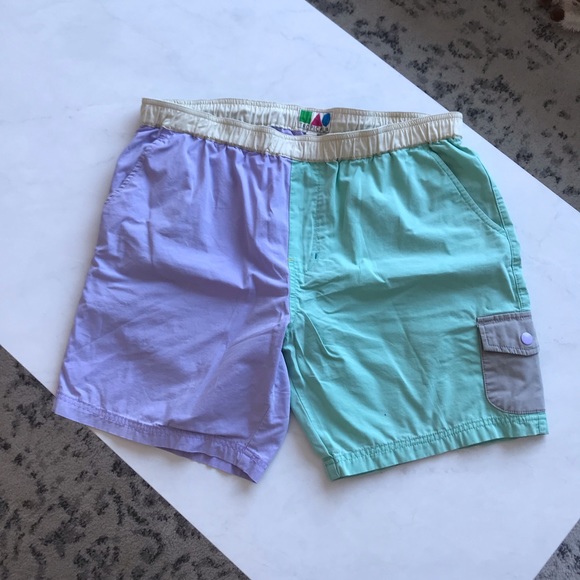 Men’s large shorts from urban outfitters - Picture 1 of 5